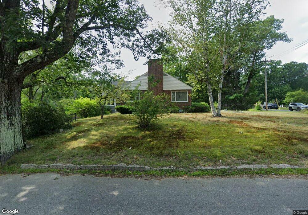 262 N Main St, Wolfeboro, NH 03894 - photo 1