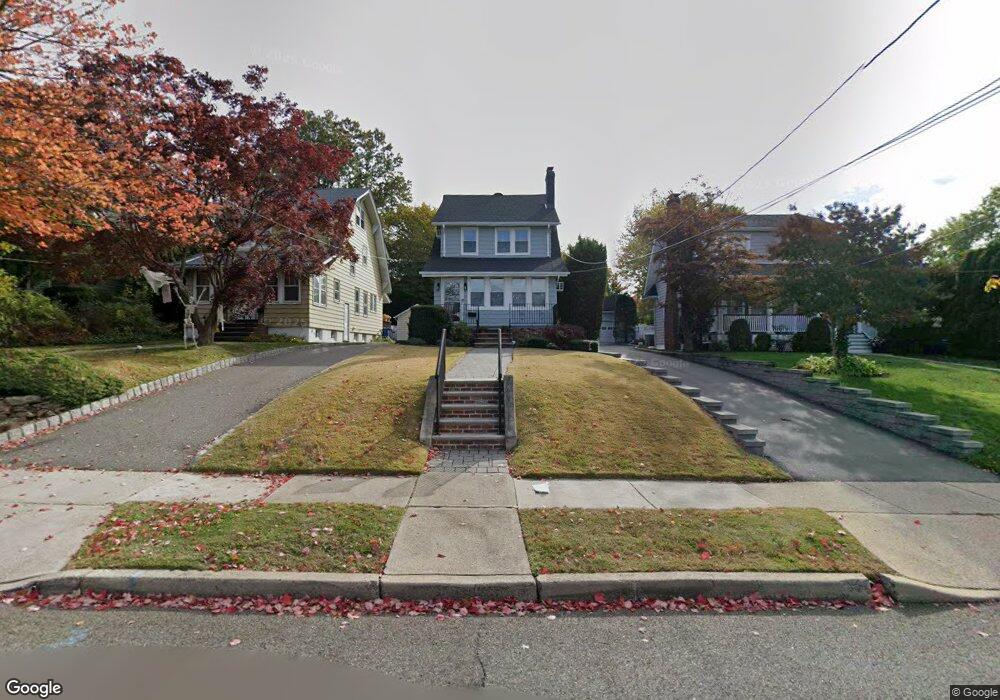 473 Stuyvesant Ave, Rutherford, NJ 07070 - photo 1