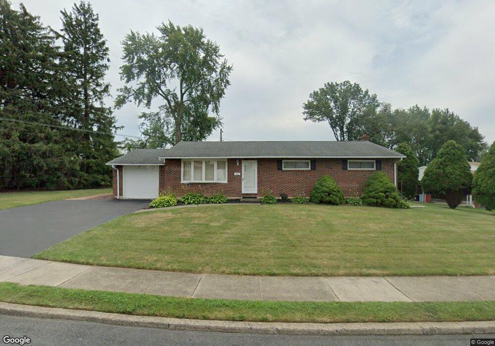 3344 Gail Ln, Whitehall, PA 18052 - photo 1