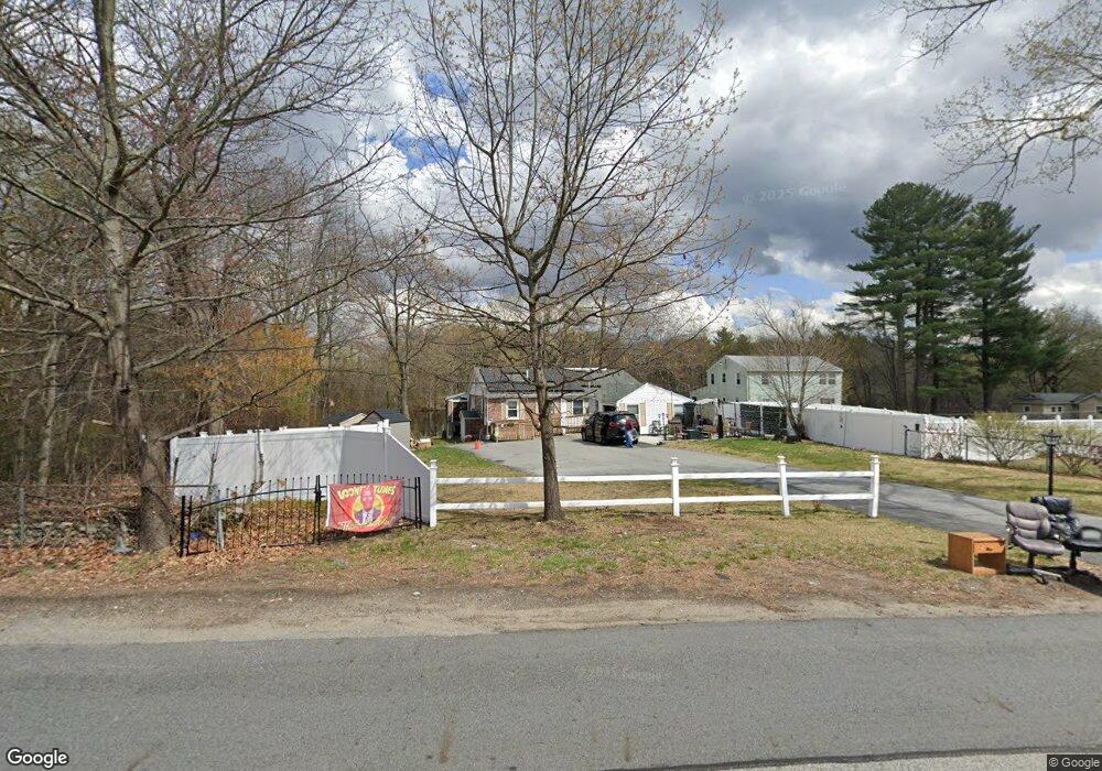 61 Bridle Rd, Billerica, MA 01821 - photo 1