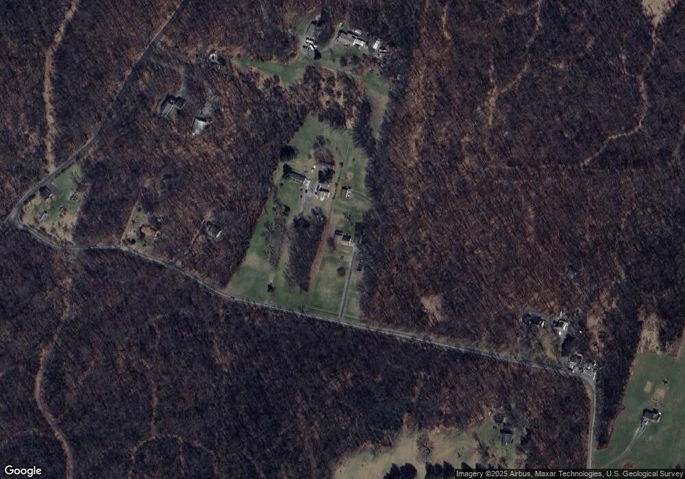 295 Sam Mason Rd, Bunker Hill, WV 25413 - photo 1