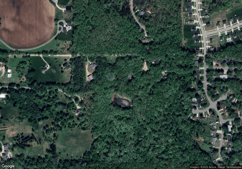 10690 Oak Trail unit E, Lowell, MI 49331 - photo 1