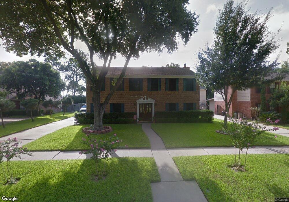 8210 Clover Gardens Dr, Houston, TX 77095 - photo 1