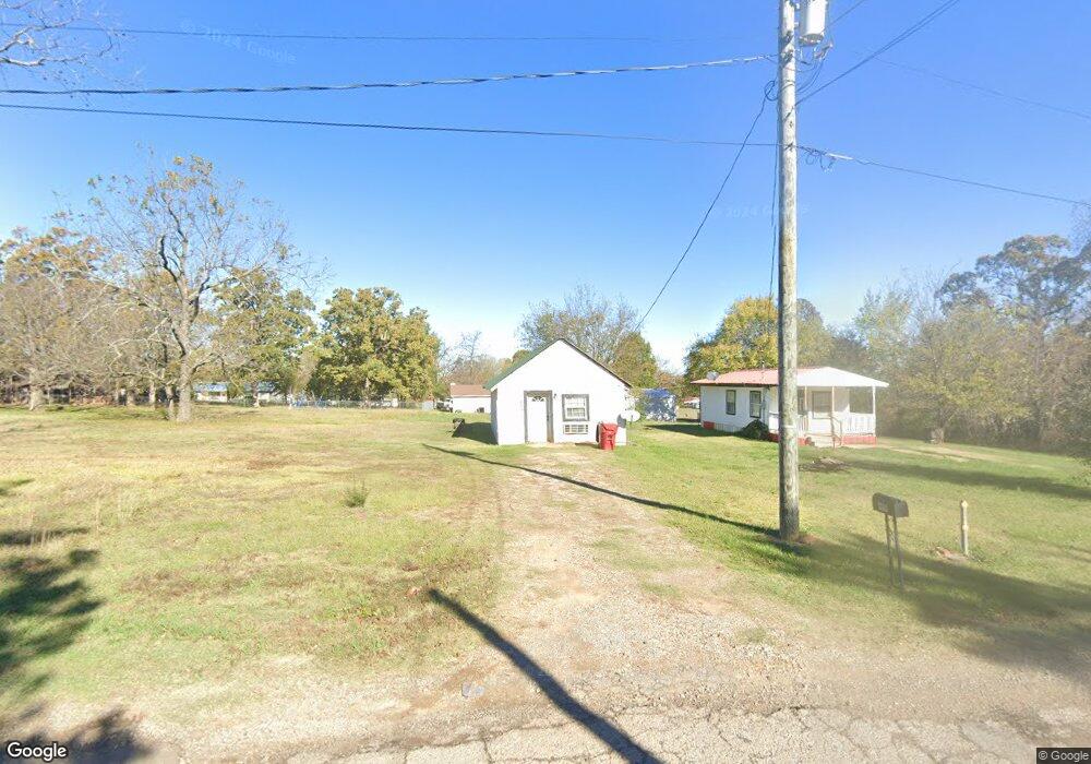 609 E Trice St, Hugo, OK 74743 - photo 1