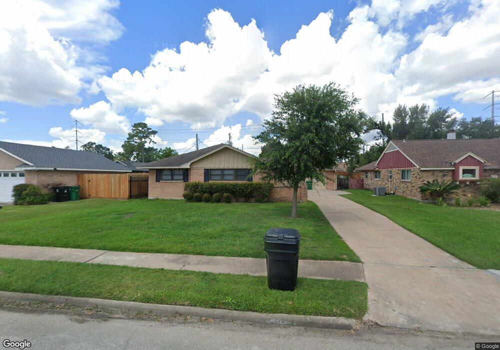 1311 Valleta Dr, Houston, TX 77008 - photo 1