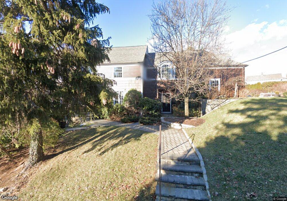 25 Hobart St, Bronxville, NY 10708 - photo 1