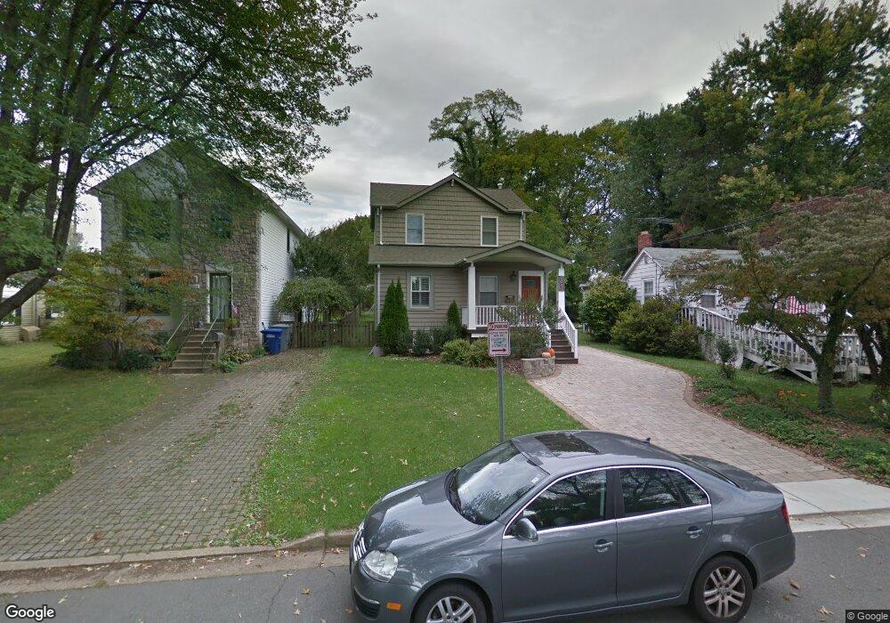 6942 Spruce St, Falls Church, VA 22046 - photo 1