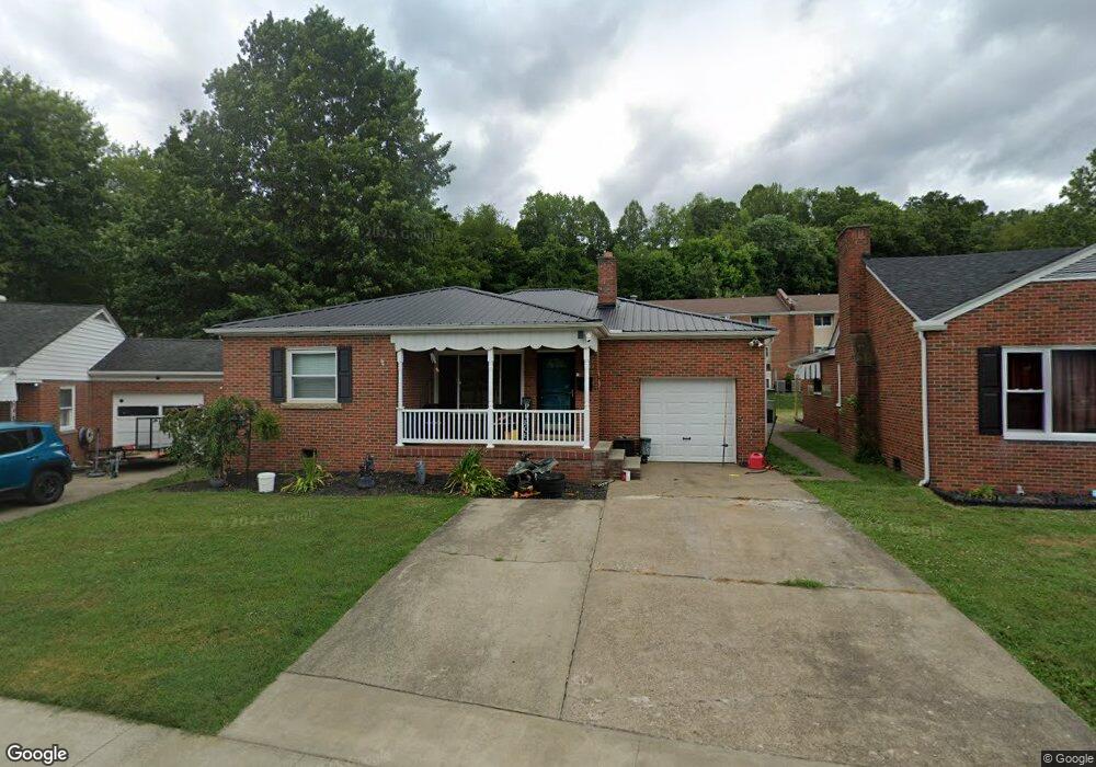 5 Hallison Cir, Milton, WV 25541 - photo 1