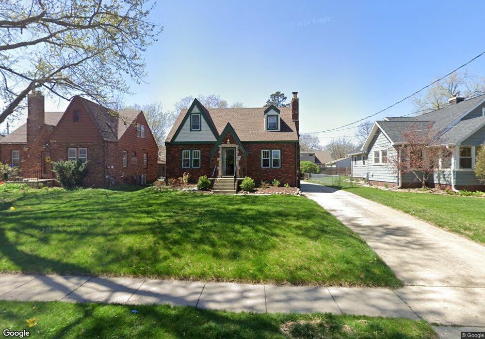 1608 46th St, Des Moines, IA 50310 - photo 1