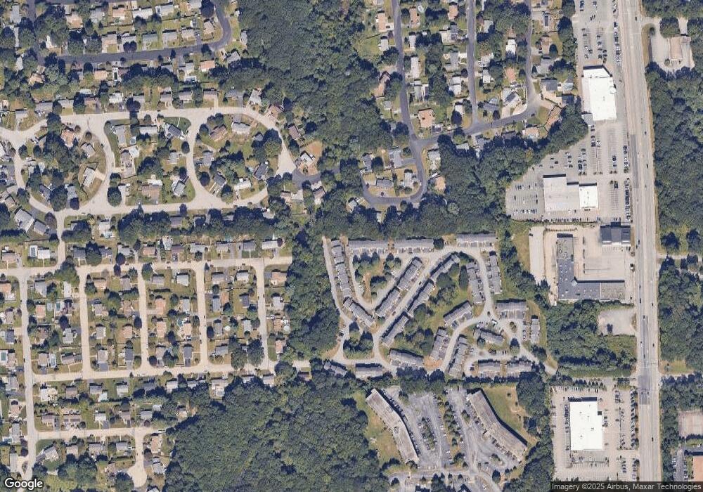 123 Greenwich Way N unit 123, West Warwick, RI 02893 - photo 1