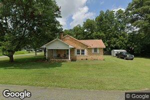765 Oak St, Unadilla, GA 31091