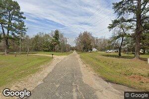 156 River Dr, New Augusta, MS 39462