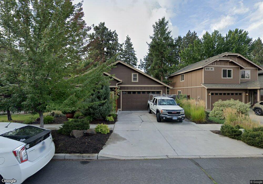 20265 Knightsbridge Place, Bend, OR 97702 - photo 1