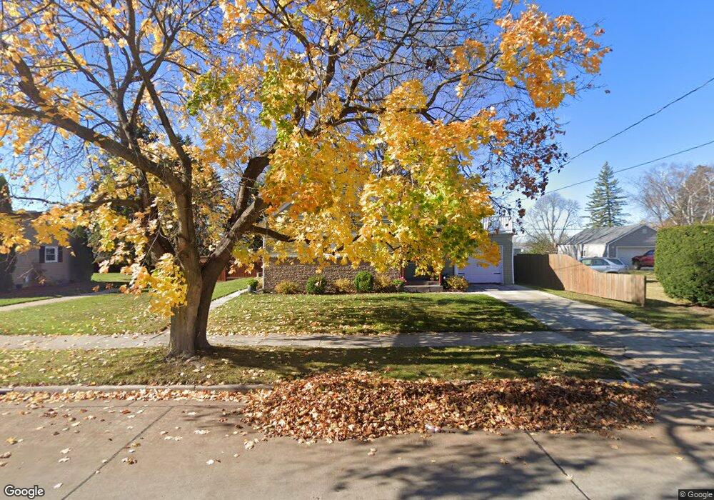 1504 N 23rd St, Manitowoc, WI 54220 - photo 1