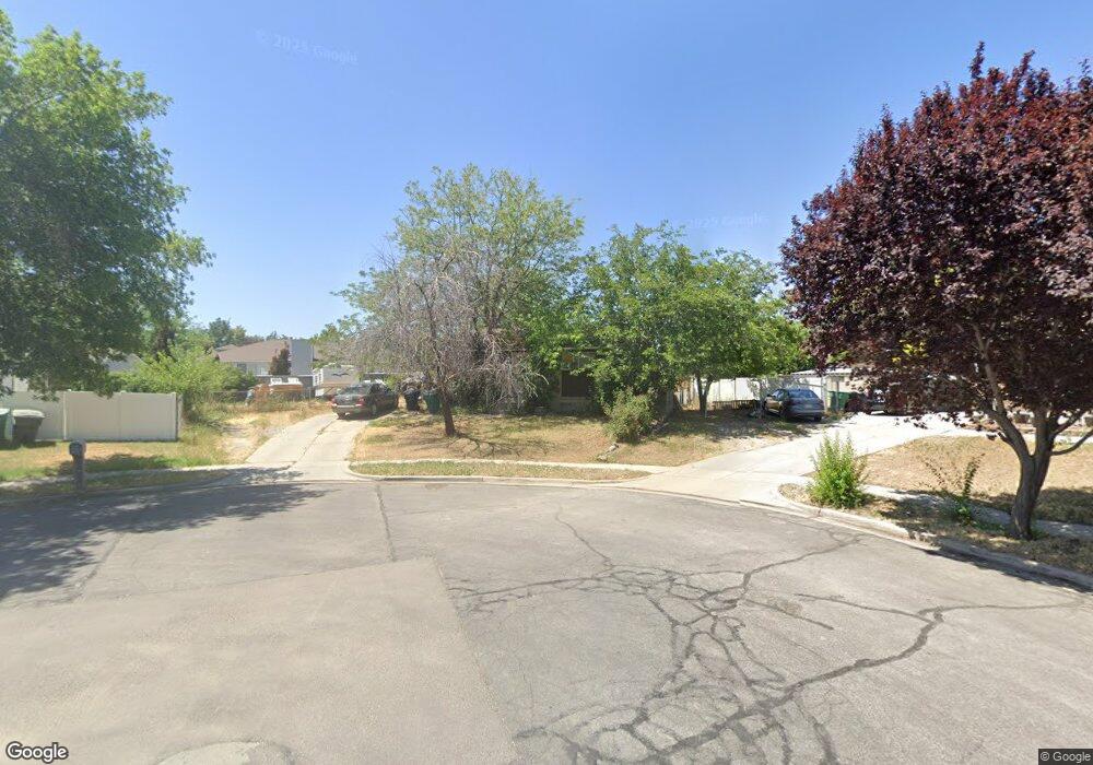 7686 S 2400 W, West Jordan, UT 84084 - photo 1