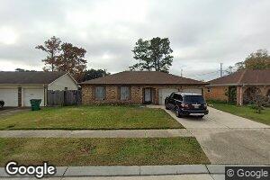 2048 Laurel Ave, Gretna, LA 70056