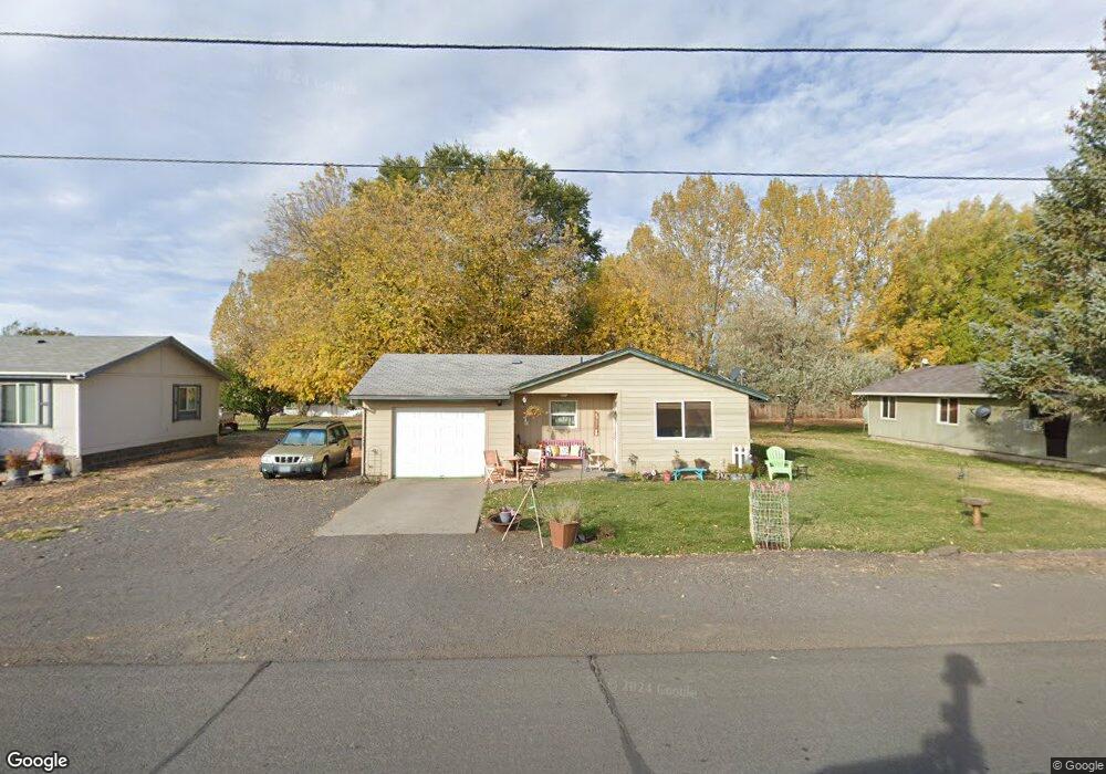 49 N S St, Lakeview, OR 97630 - photo 1