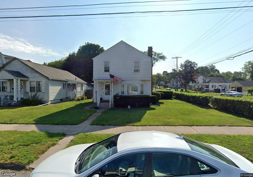 211 Pearl St, Enfield, CT 06082 - photo 1