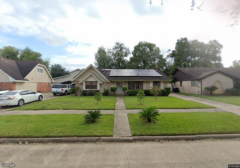 9958 Kirkdale Dr, Houston, TX 77089 - photo 1
