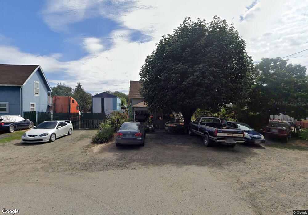 319 Log Cabin St, Independence, OR 97351 - photo 1