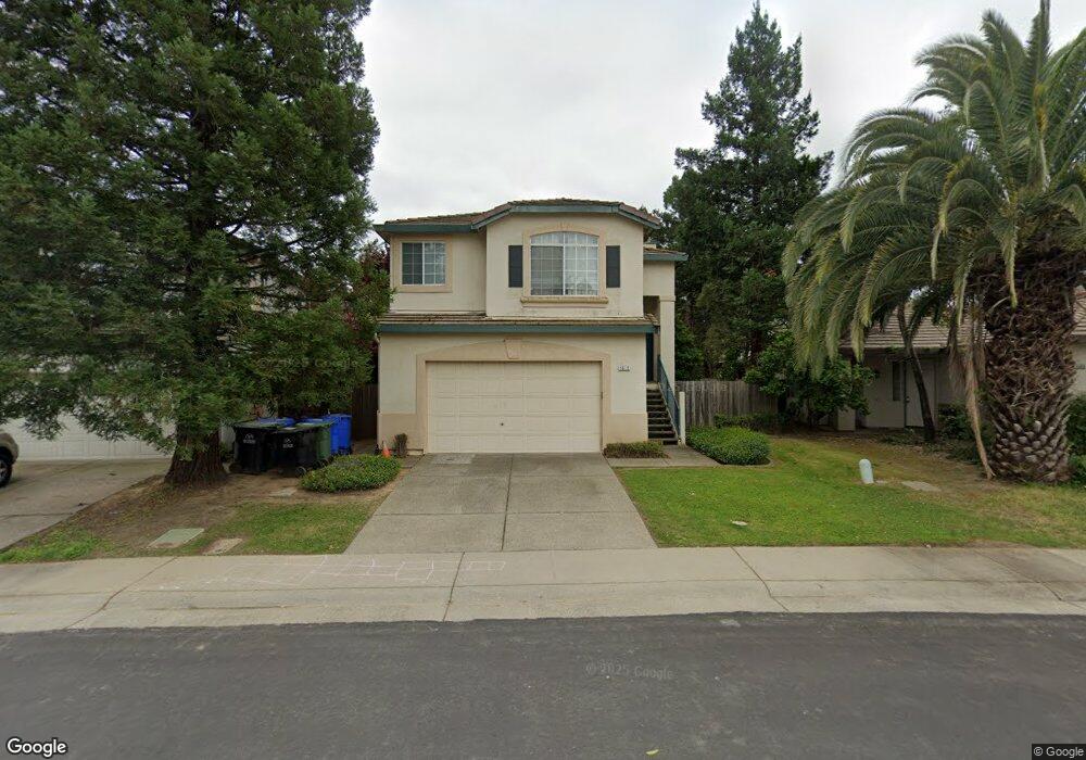 5612 Moonlight Way, Elk Grove, CA 95758 - photo 1