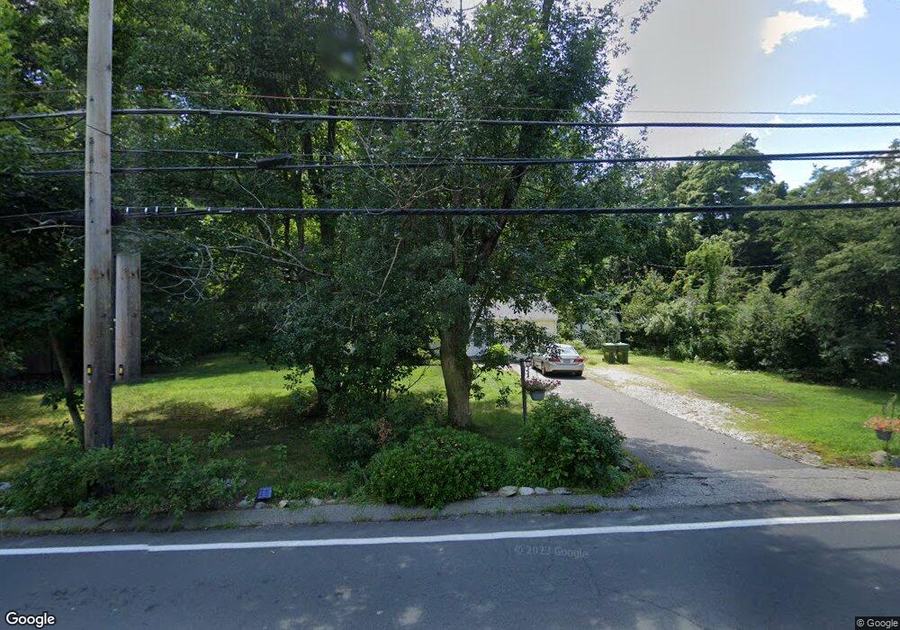 341 Hudson Rd, Sudbury, MA 01776 - photo 1