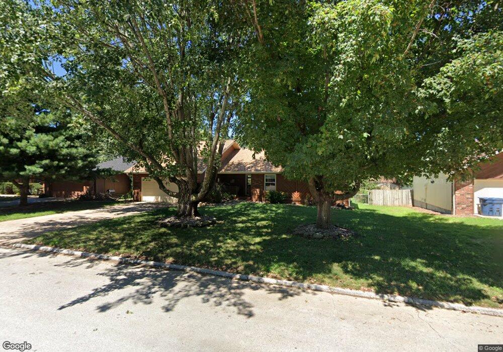 111 Raintree St, Nixa, MO 65714 - photo 1