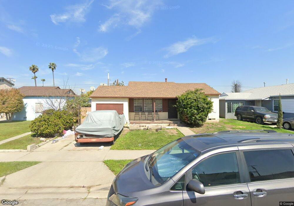 1513 W Spruce St, Compton, CA 90220 - photo 1