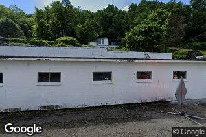 909 Fayette Pike, Montgomery, WV 25136