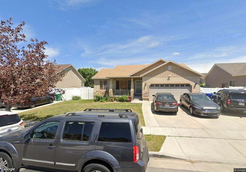 6777 Majestic Loop Rd, West Jordan, UT 84081 - photo 1