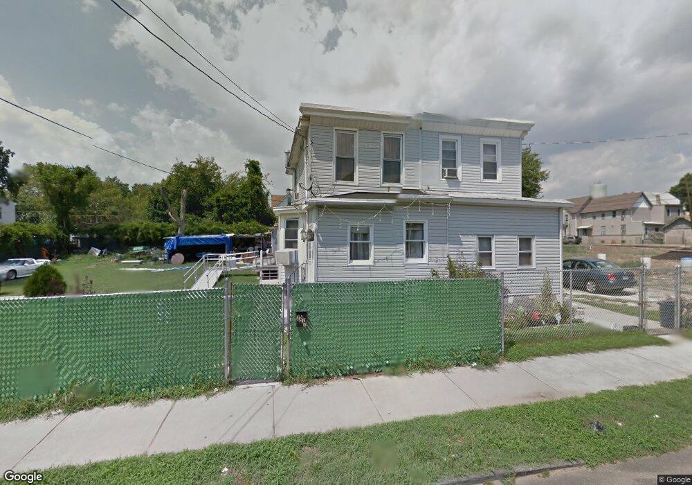 2817 Cramer St, Camden, NJ 08105 - photo 1