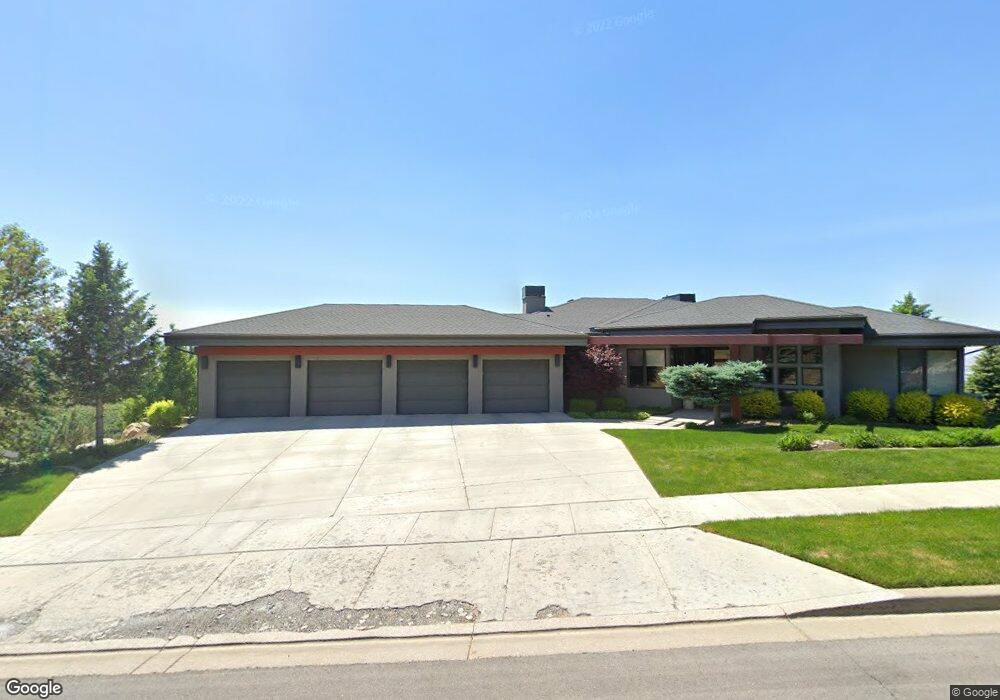 1711 Ridge Point Dr unit 105, Bountiful, UT 84010 - photo 1