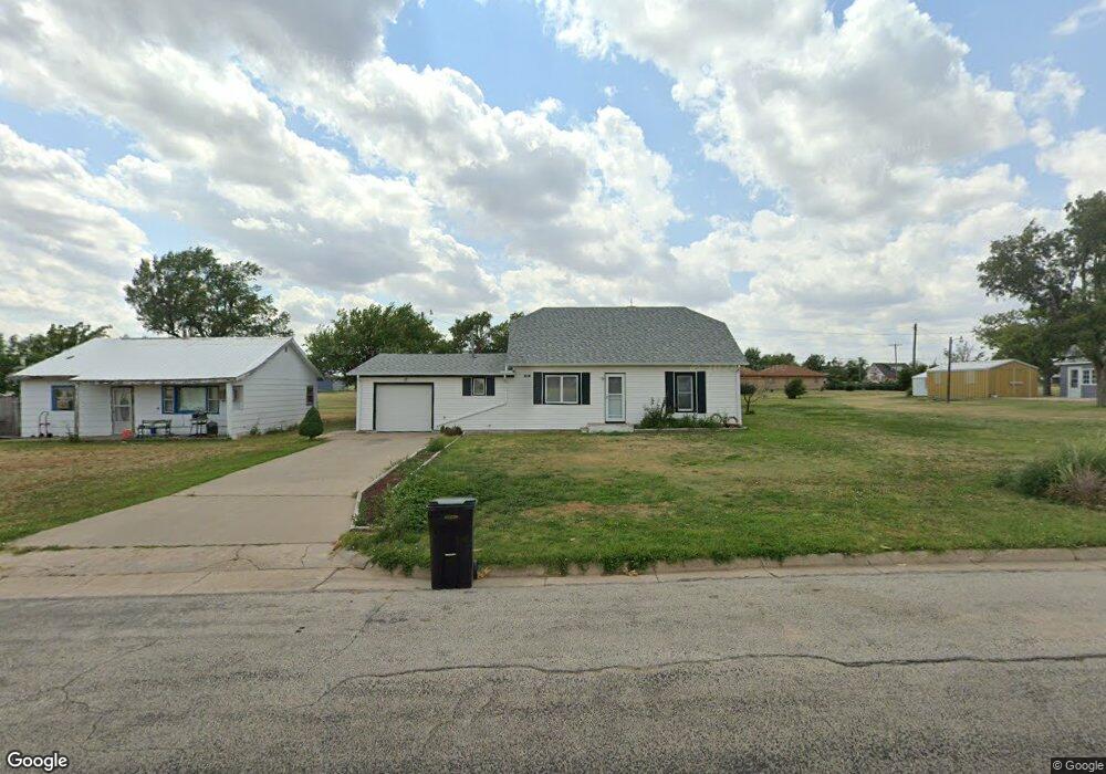 415 S Main St, Wakeeney, KS 67672 - photo 1