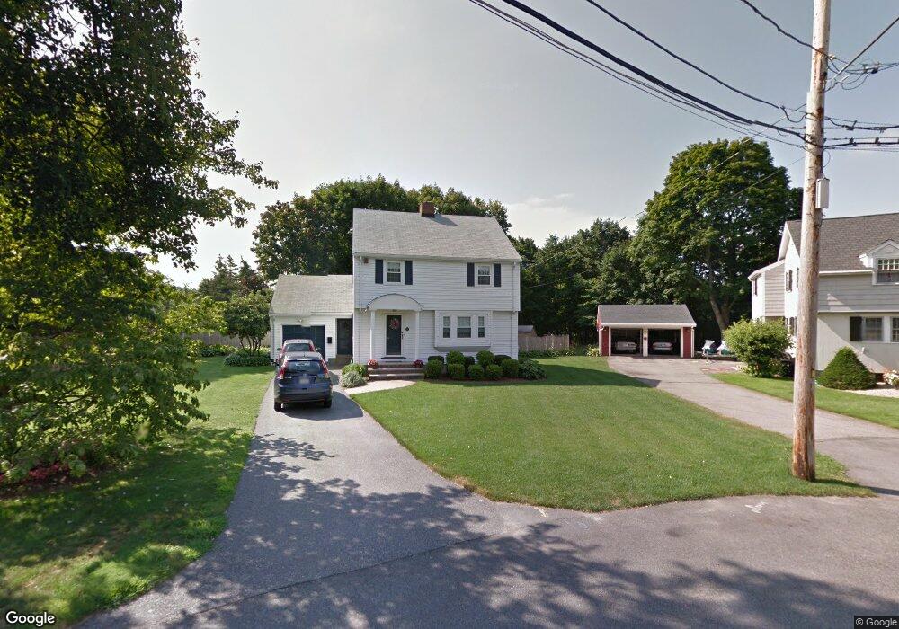 7 Hilltop Cir, Woburn, MA 01801 - photo 1