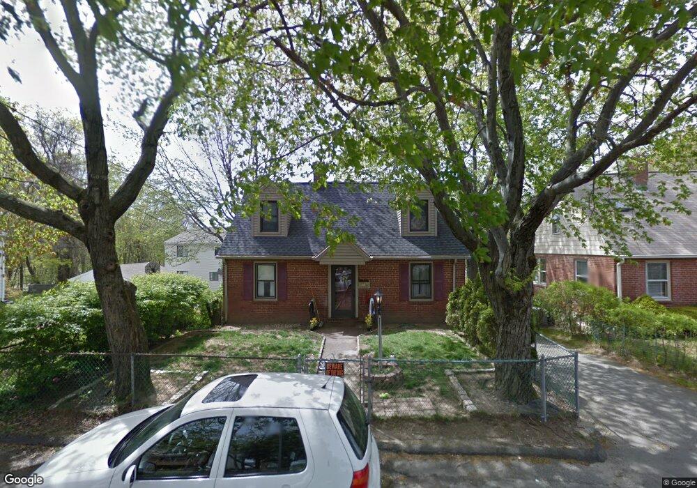 185 Macauley Ave, Waterbury, CT 06705 - photo 1