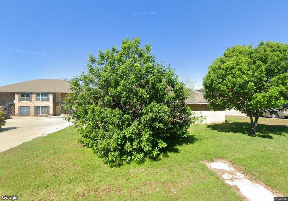 215 N Denton St unit 201, Weatherford, TX 76086 - photo 1