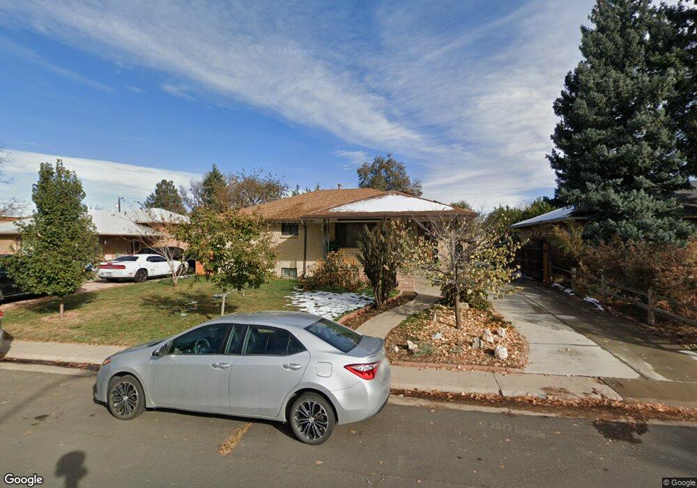 2260 Newark St, Aurora, CO 80010 - photo 1