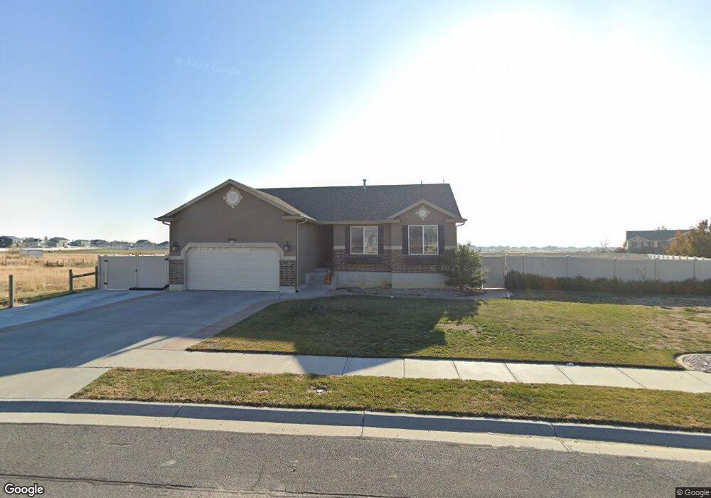 4581 W 5900 S, Hooper, UT 84315 - photo 1