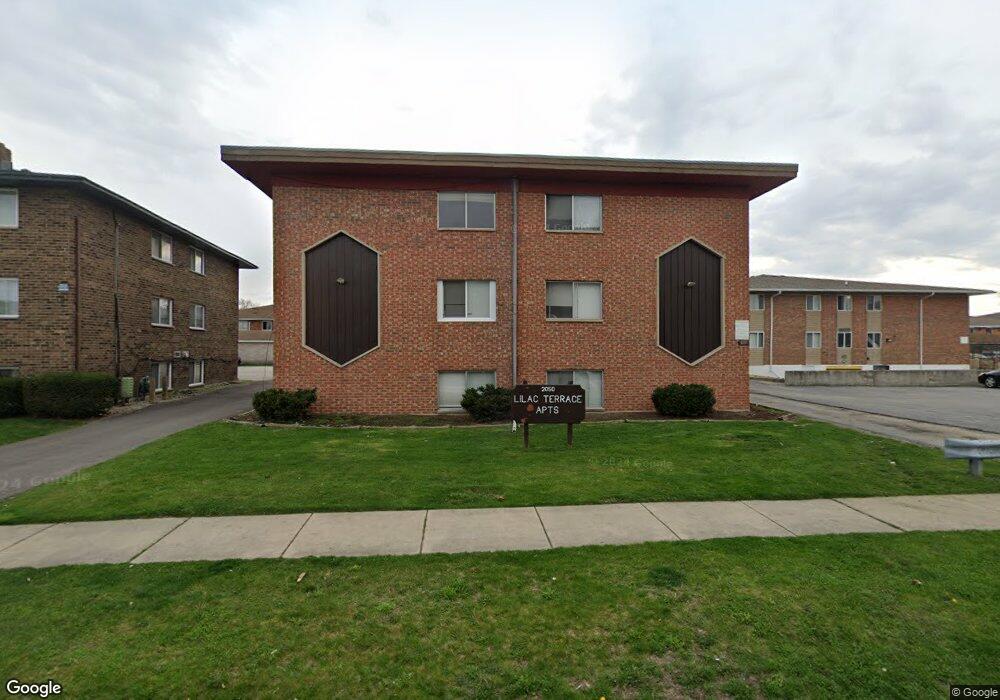 2050 Lilac Ln, Aurora, IL 60506 - photo 1