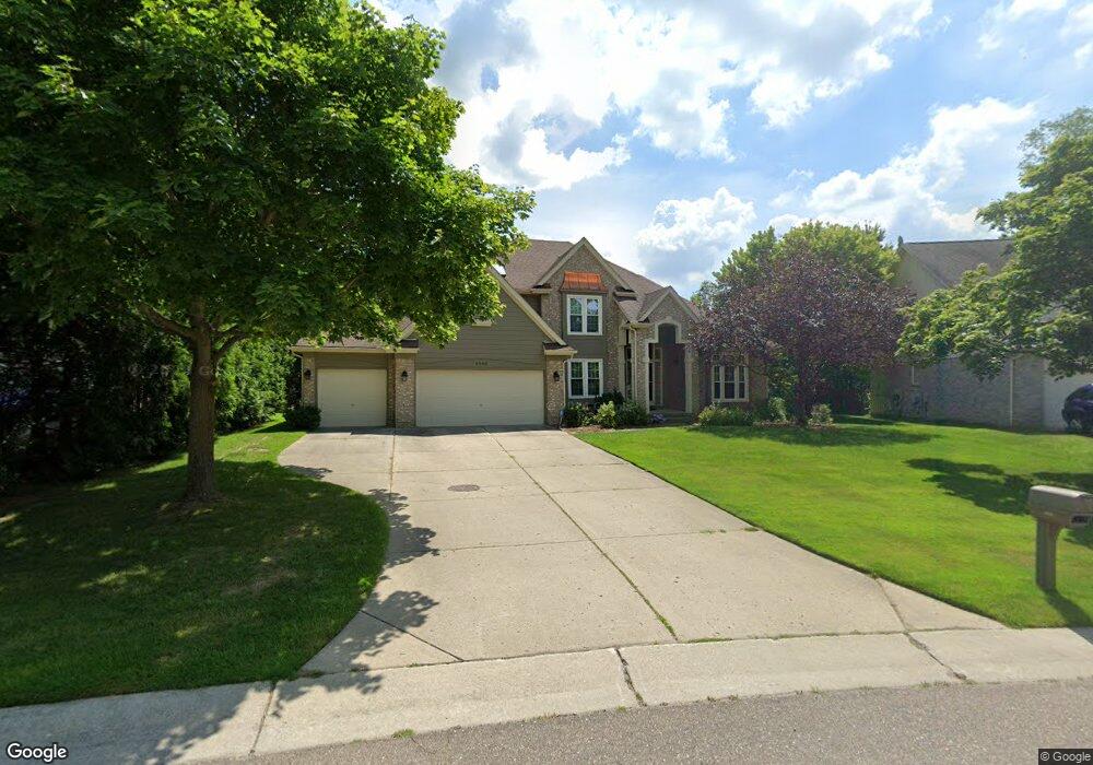 5860 Three Ponds Ct, West Bloomfield, MI 48324 - photo 1