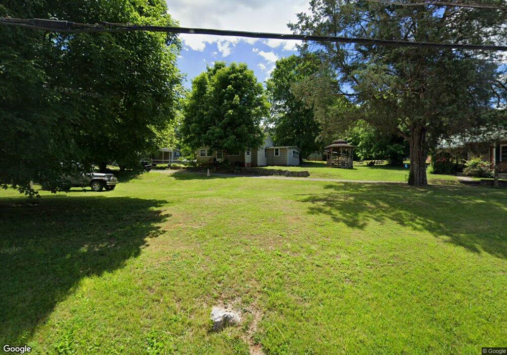 123 Maples St, Rutledge, TN 37861 - photo 1