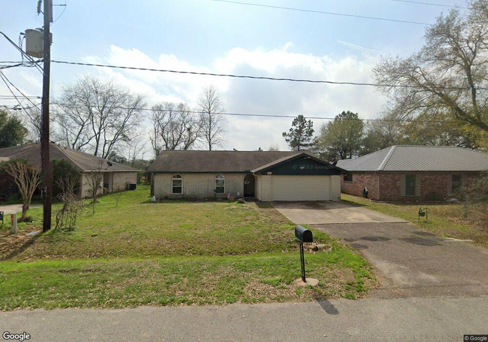 1115 Summit Dr, Tomball, TX 77375 - photo 1