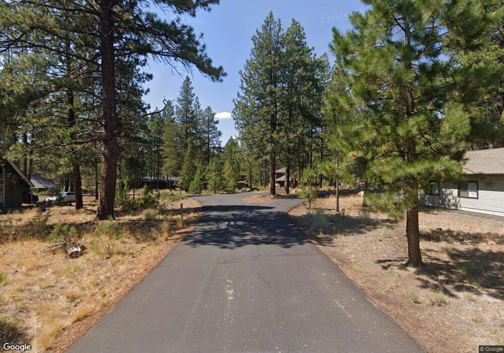 11 Lava Top Ln, Bend, OR 97707 - photo 1