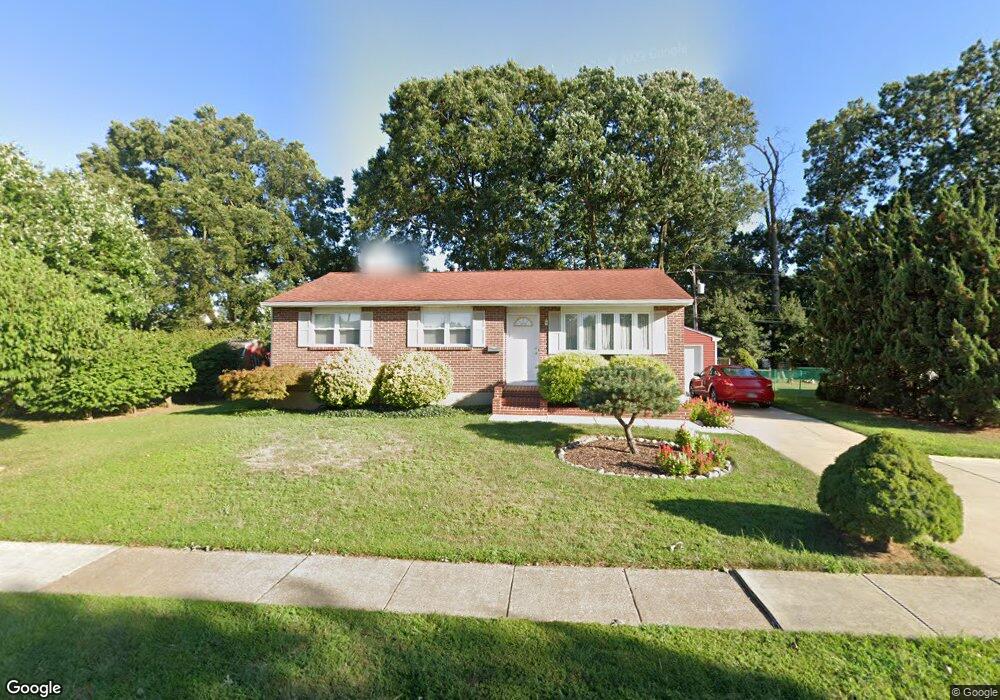 207 S Gerald Dr, Newark, DE 19713 - photo 1