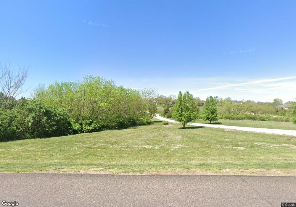 1109 SW Westside Dr, Topeka, KS 66615 - photo 1