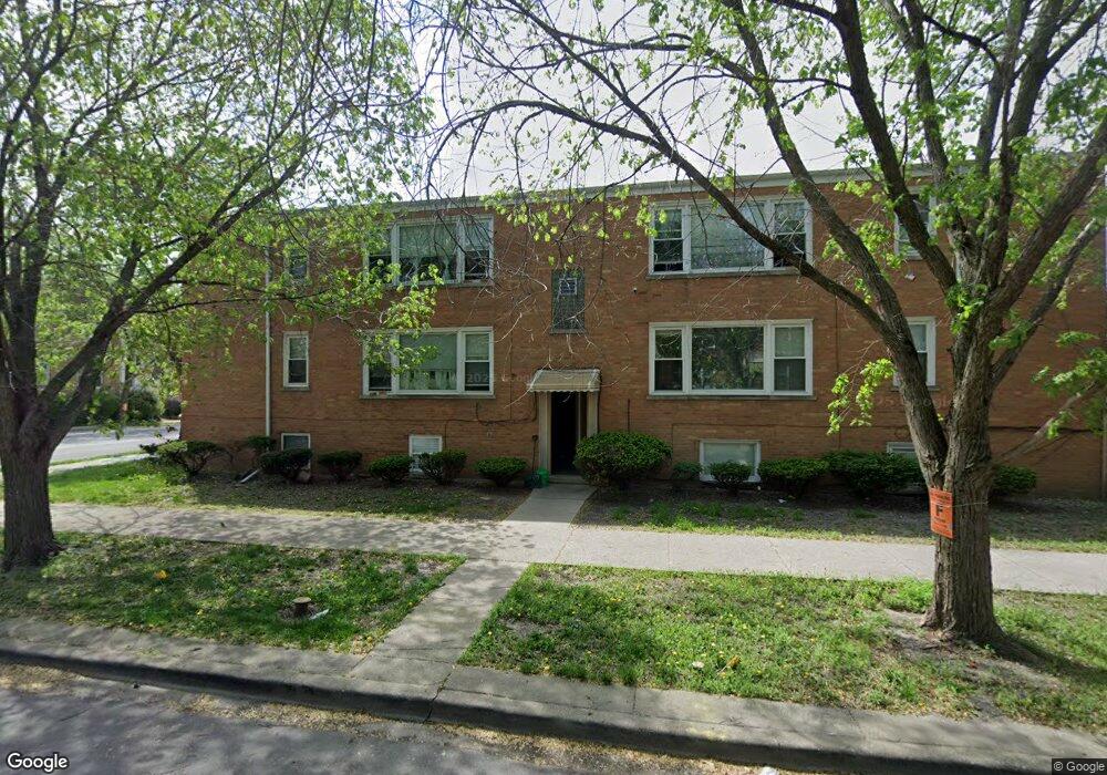 5201 W Oakdale Ave, Chicago, IL 60641 - photo 1