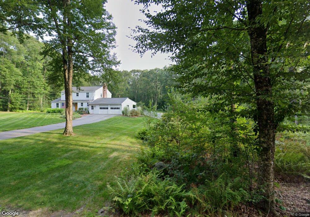33 Walnut St, Upton, MA 01568 - photo 1