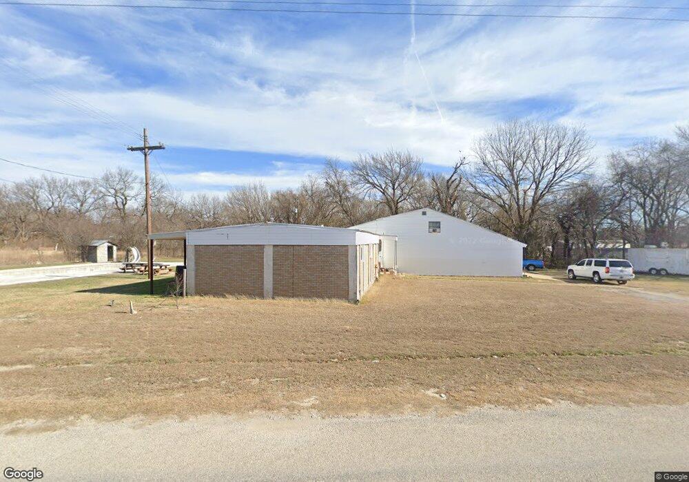 204 Beaver Creek Dr, Azle, TX 76020 - photo 1