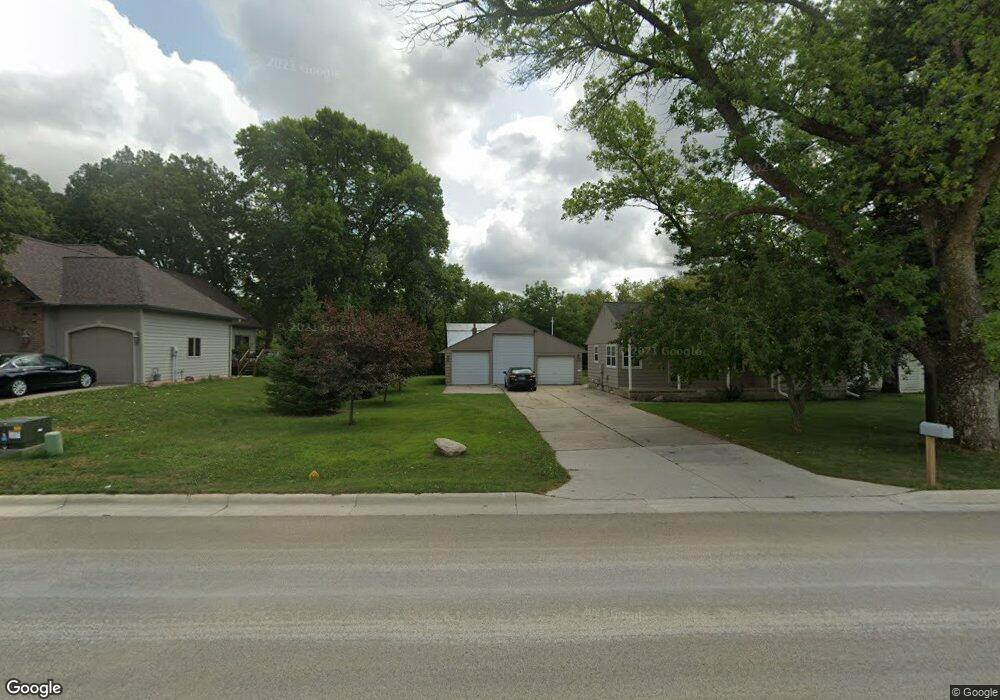 2203 4th Dr SW, Austin, MN 55912 - photo 1