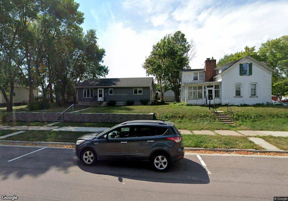 527 N German St, New Ulm, MN 56073 - photo 1